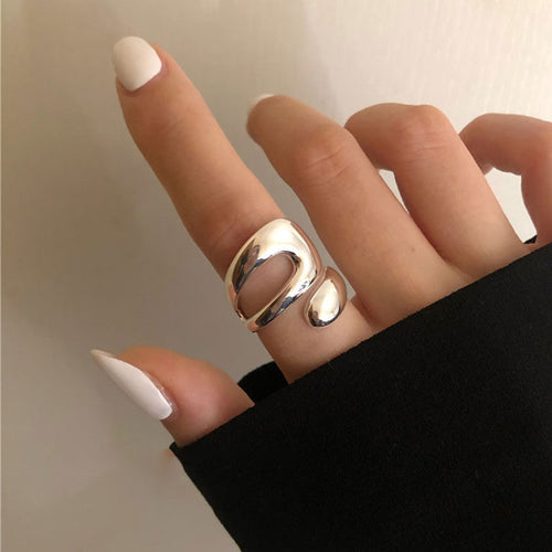 Echo Curve Silver Ring
